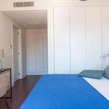 Plum Guide - The Atlantic Appartement
